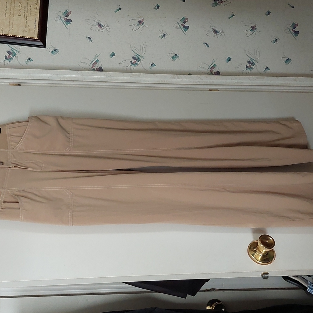 Khaki pants